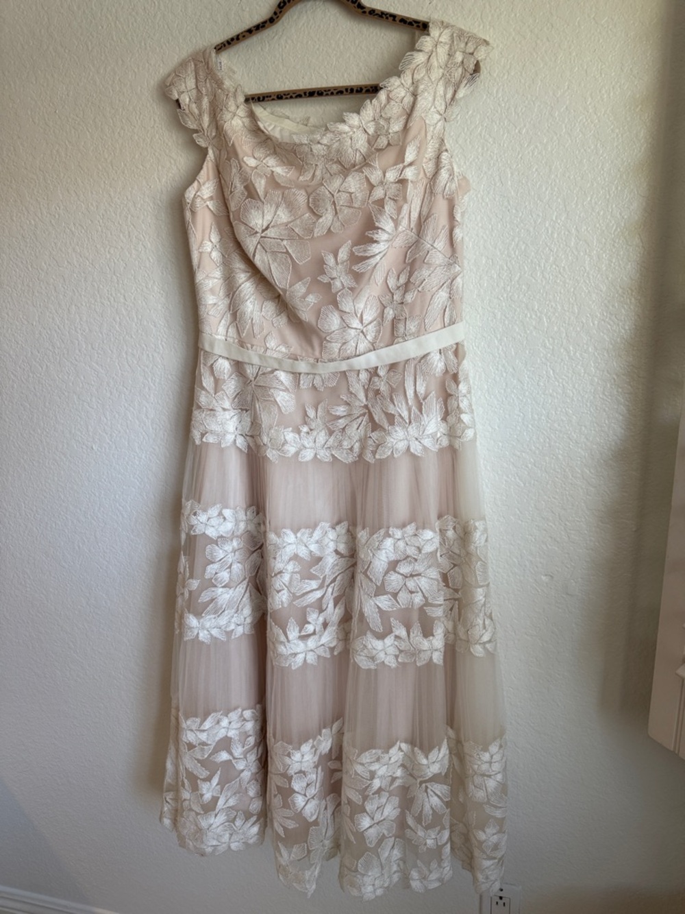 Tadashi Shoji Cream and White Floral Lace Midi Dress